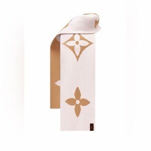Louis Vuitton Medallion Scarf